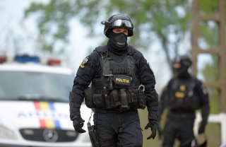 Scandal cu r�niți și arest�ri